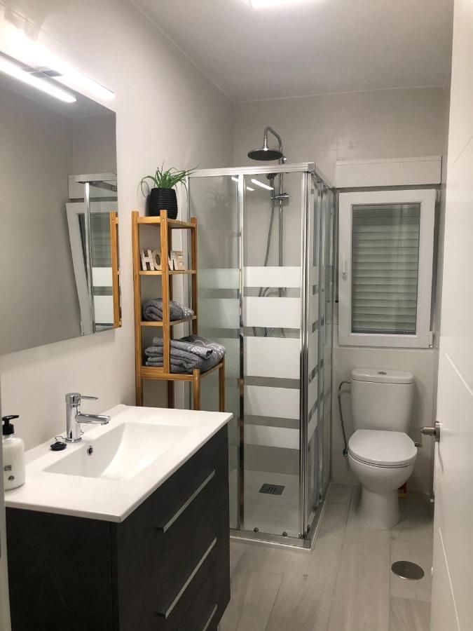 Piso Nuevo Bien Situado En Santanderアパートメント エクステリア 写真